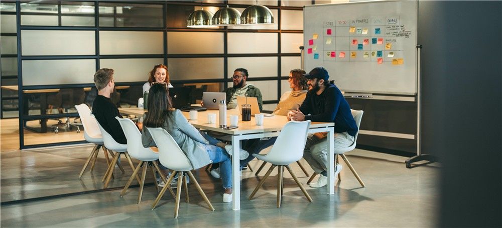 How to Effectively Blend Agile and Waterfall Project Management Styles